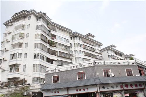 廈門樹脂仿古門頭隔熱瓦 高質量耐用壽命長塑料防腐瓦四合院別墅用 asa樹脂梯形瓦批發價格